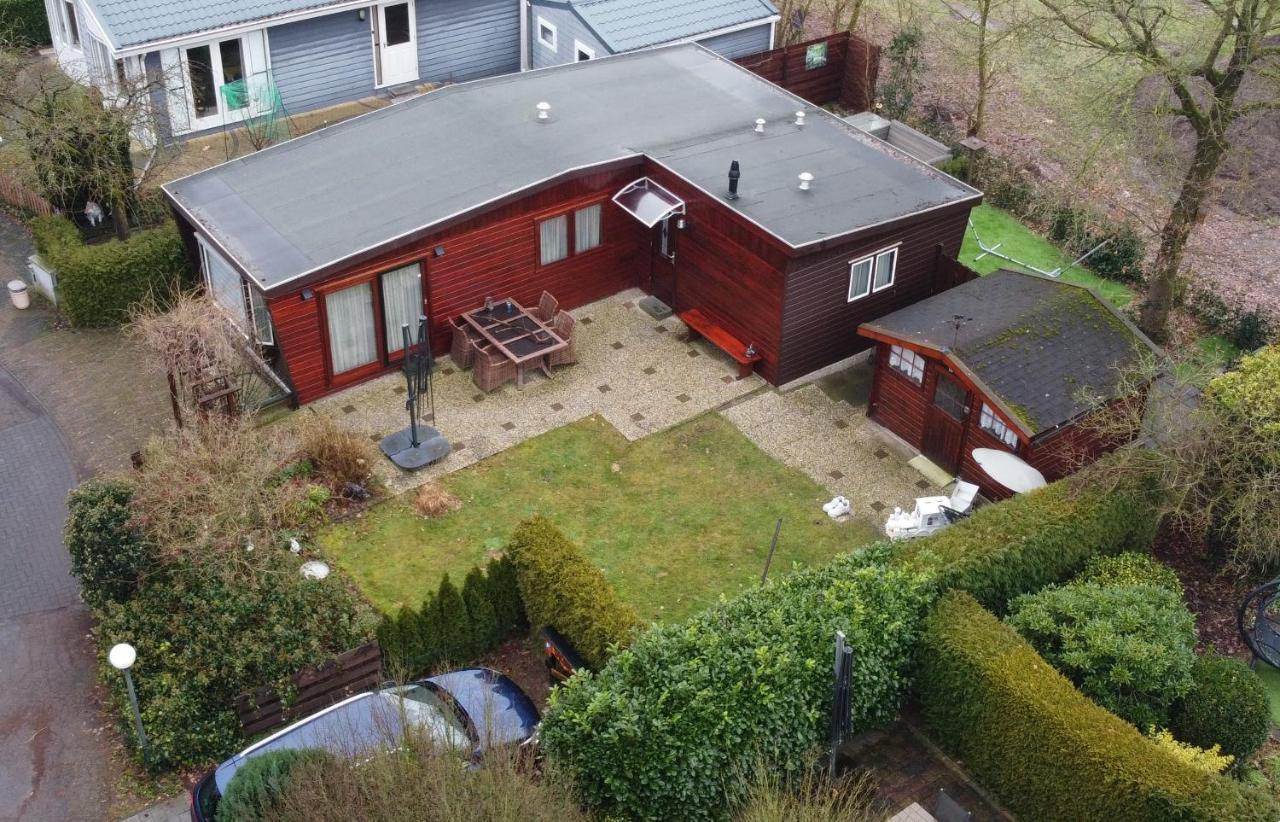 Veluwe Park Reewold Chalet Talisman 푸텐 외부 사진