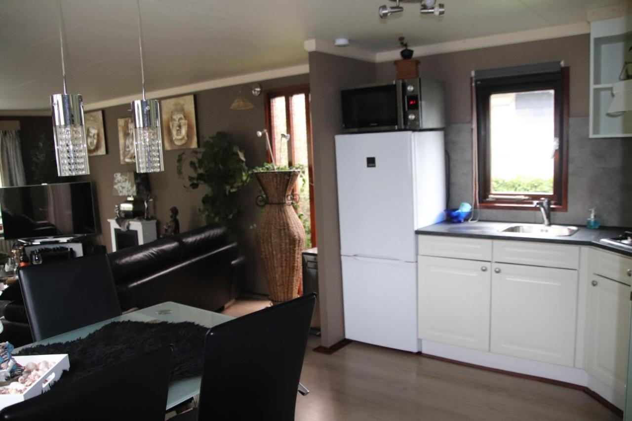 Veluwe Park Reewold Chalet Talisman 푸텐 외부 사진
